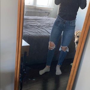 Old Navy Mid Rise Rockstar skinny jeans